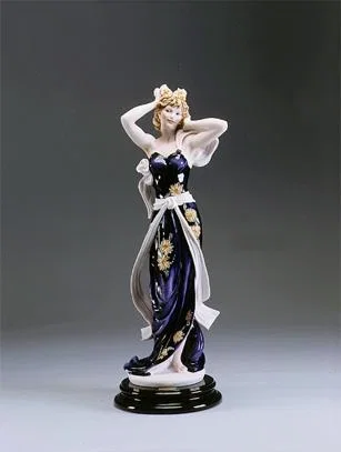 Spring Daisy by Giuseppe Armani — Sculpture