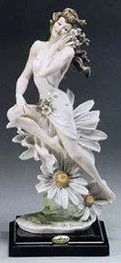 Miss Daisy by Giuseppe Armani — Sculpture