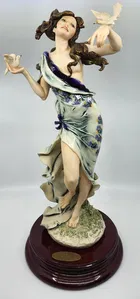 Giuseppe Armani - Daphne