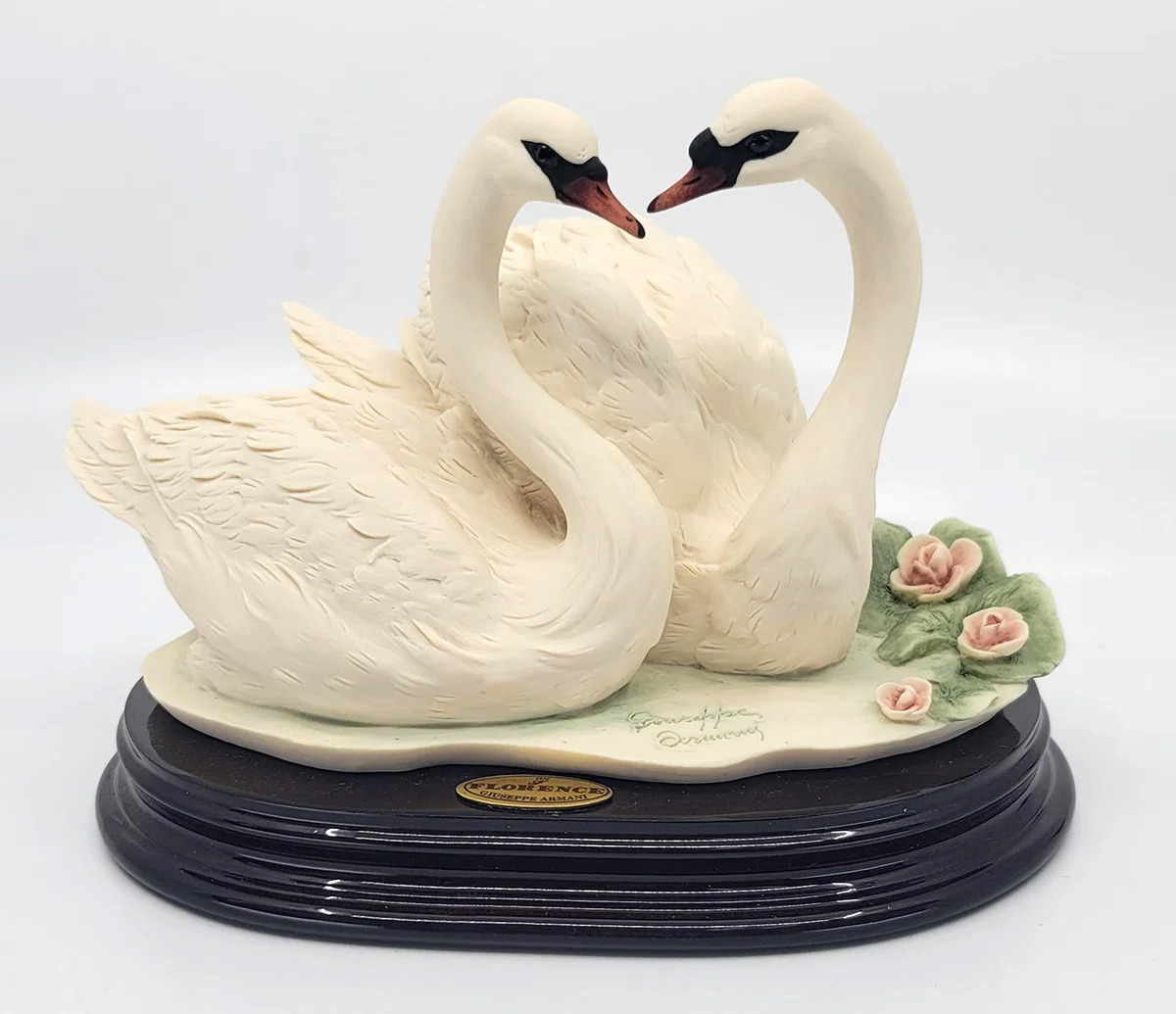 Pair Of Swans by Giuseppe Armani — Sculpture