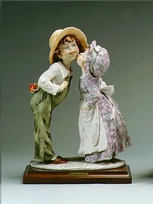 Shy Kiss by Giuseppe Armani — Sculpture