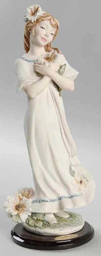Innocence by Giuseppe Armani — Sculpture