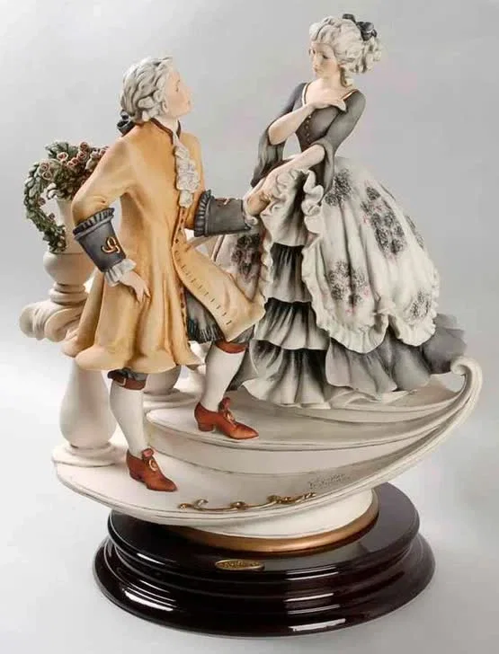 GALLANT APPROACH SIGNED by Giuseppe Armani — Sculpture