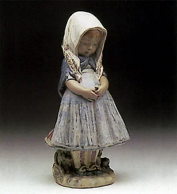 Missy 1976-85 by Lladro | Porcelain Figurine