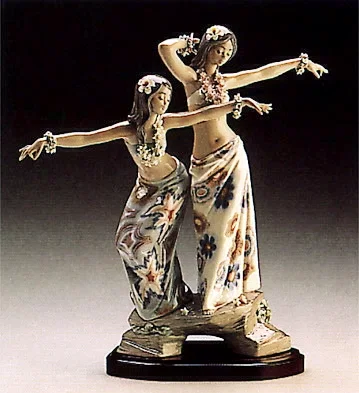 Tahitian / HawaIIan Dancing Girls 1986-95 by Lladro — Porcelain Figurine