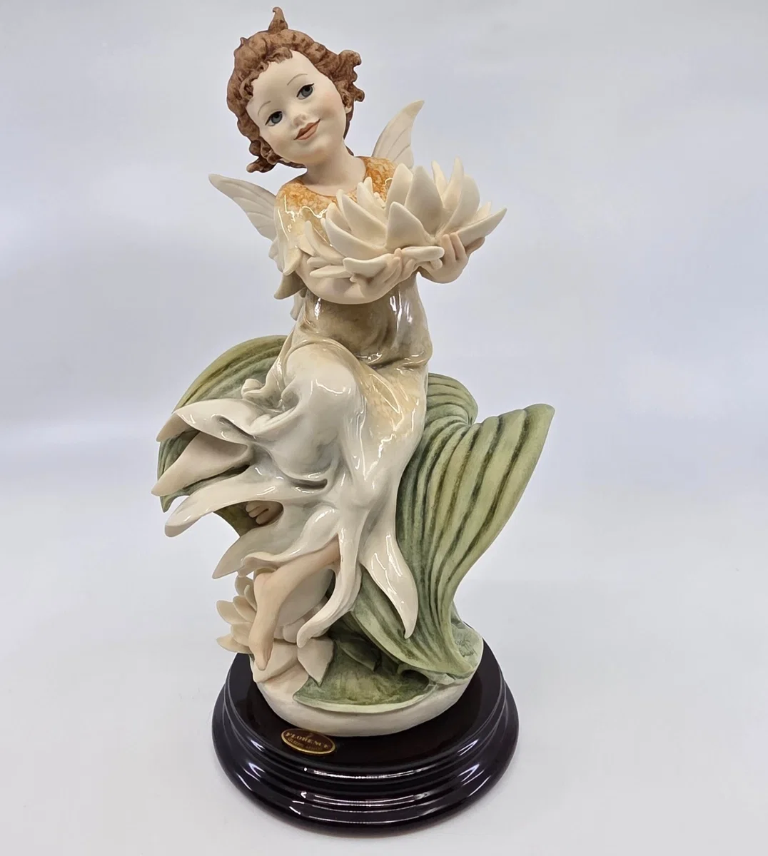 Water Lily by Giuseppe Armani — Sculpture