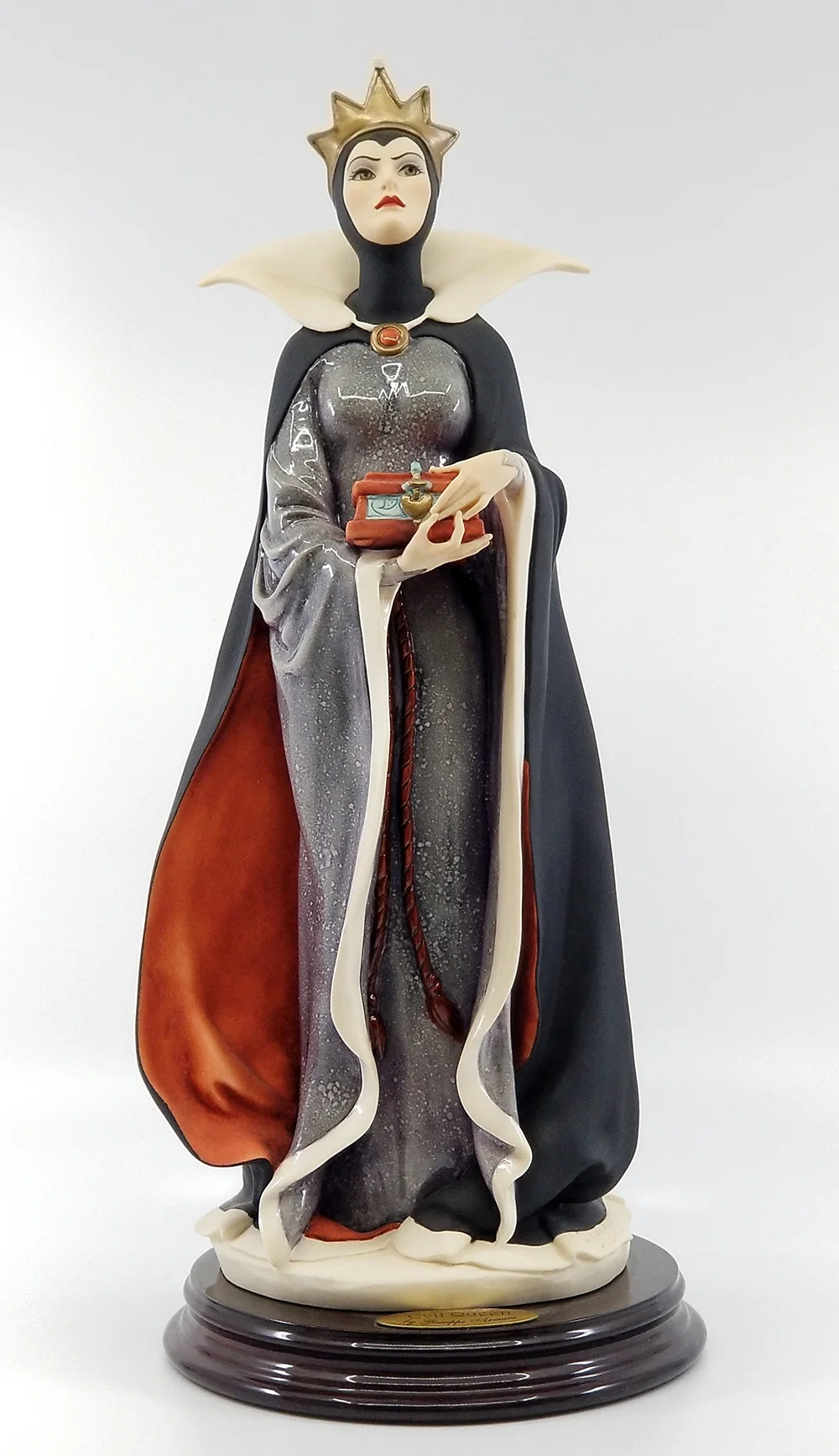 Evil Queen by Giuseppe Armani — Sculpture