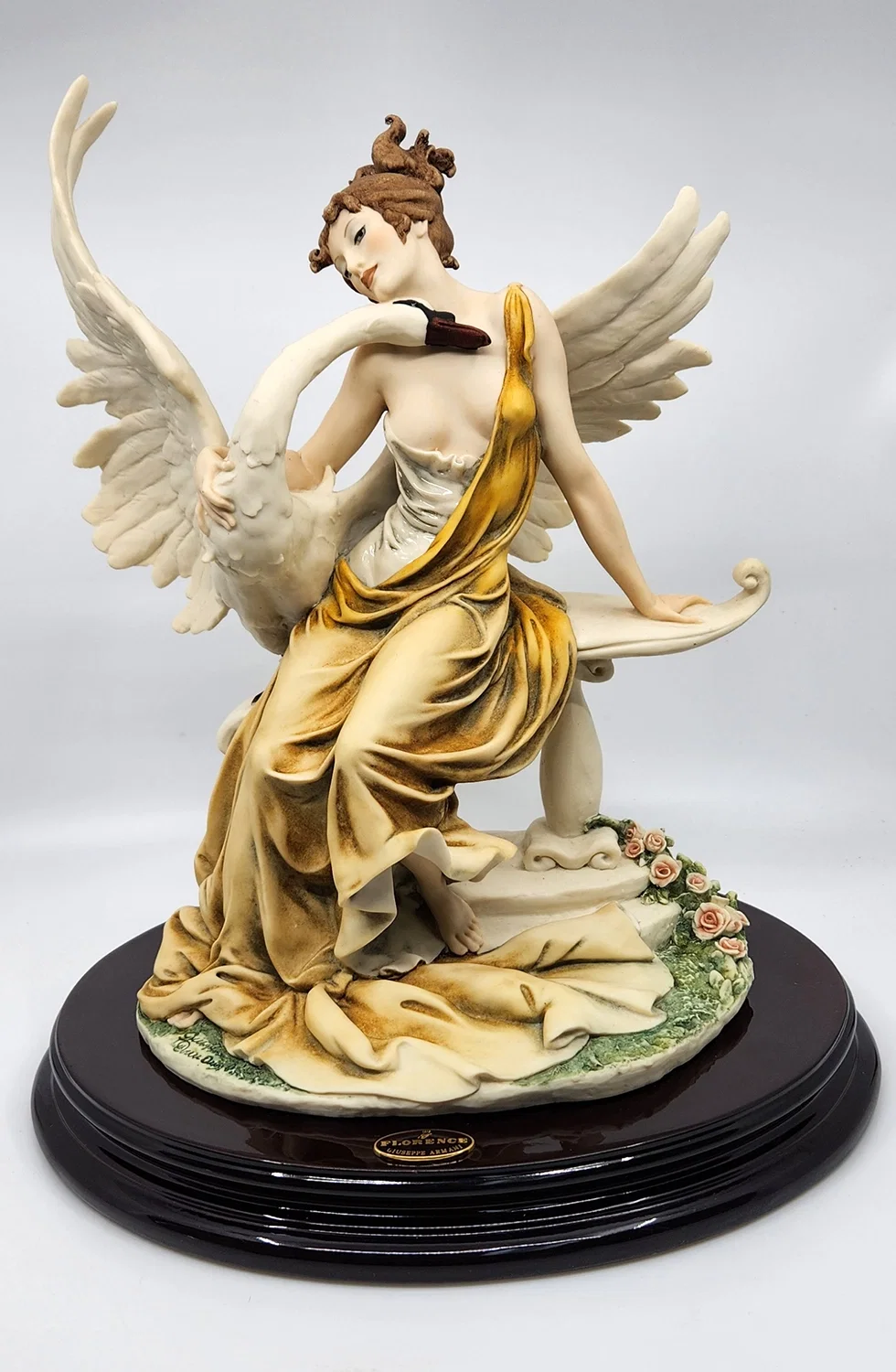 Leda Number 8 by Giuseppe Armani — Sculpture
