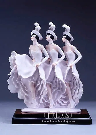 Folies De Paris by Giuseppe Armani