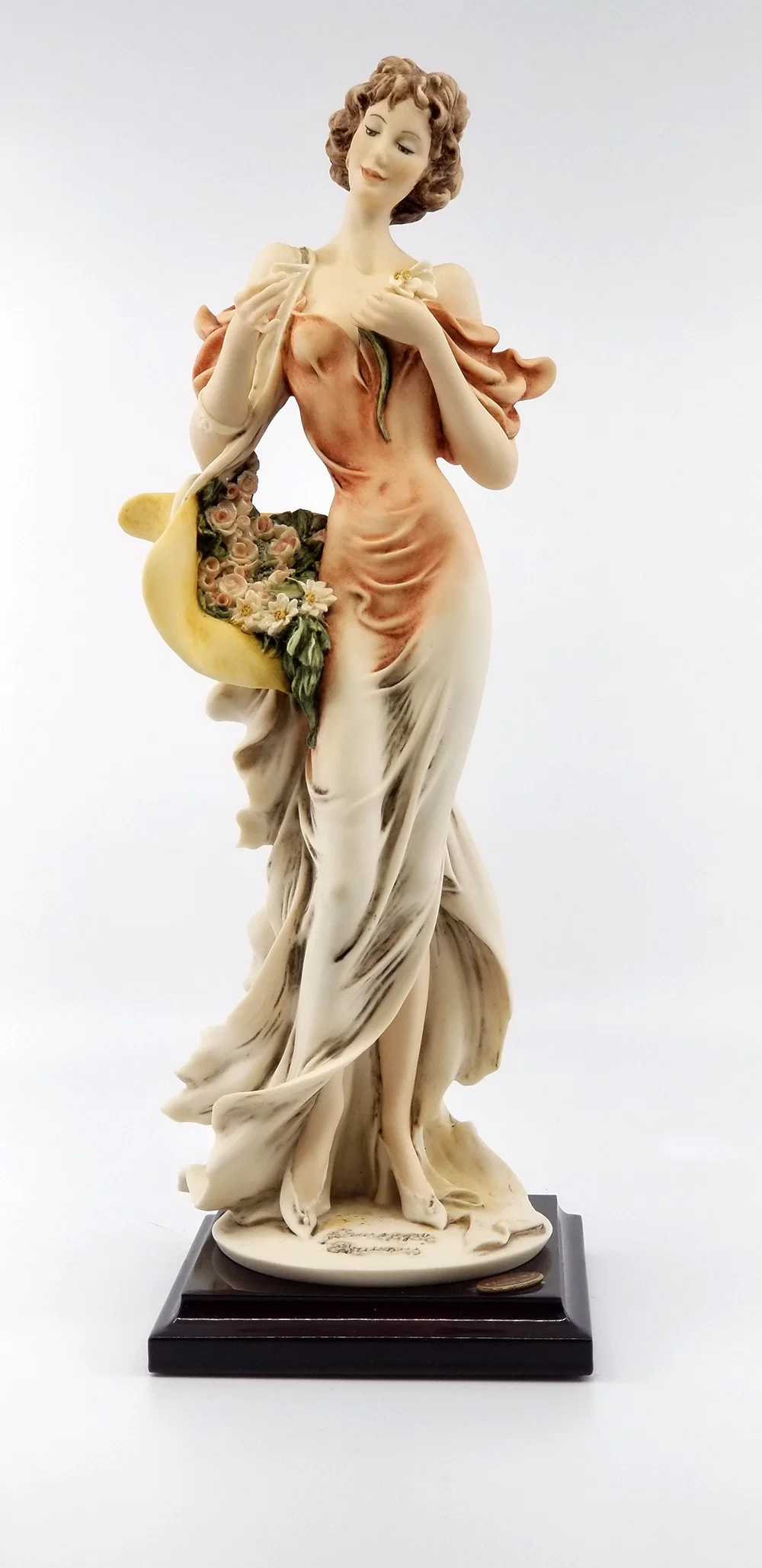 He Loves Me..he Loves Me Not by Giuseppe Armani — Sculpture
