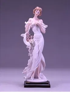 Giuseppe Armani - He Loves Me..he Loves Me Not