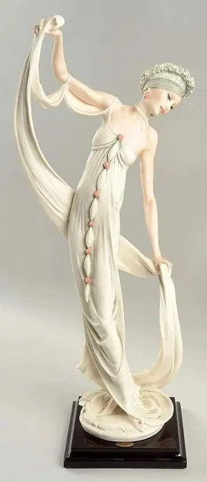 Baby and Flower Set by Giuseppe Armani | Elegant Porcelain