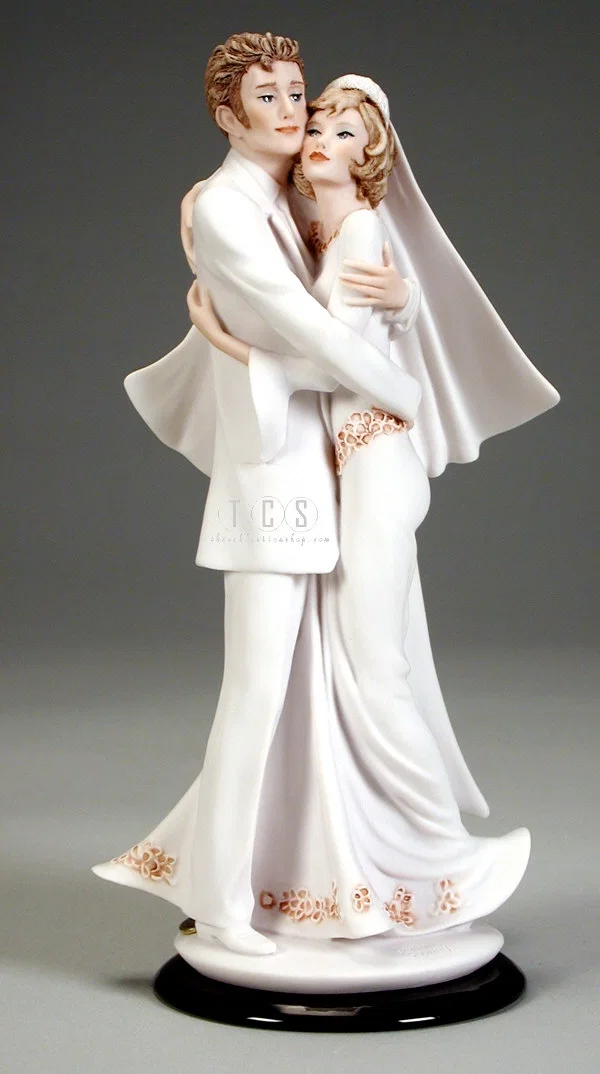 Forever One by Giuseppe Armani — Sculpture