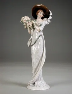 Tosca by Giuseppe Armani — Sculpture