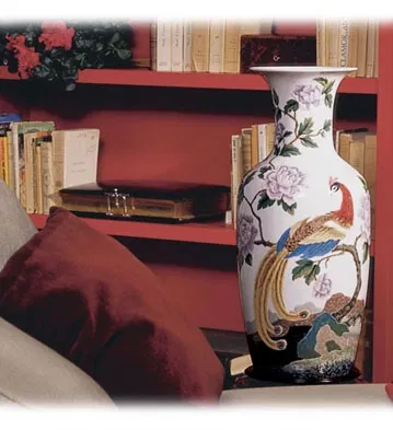 Lladro - Oriental Bird Vase 2     (300)