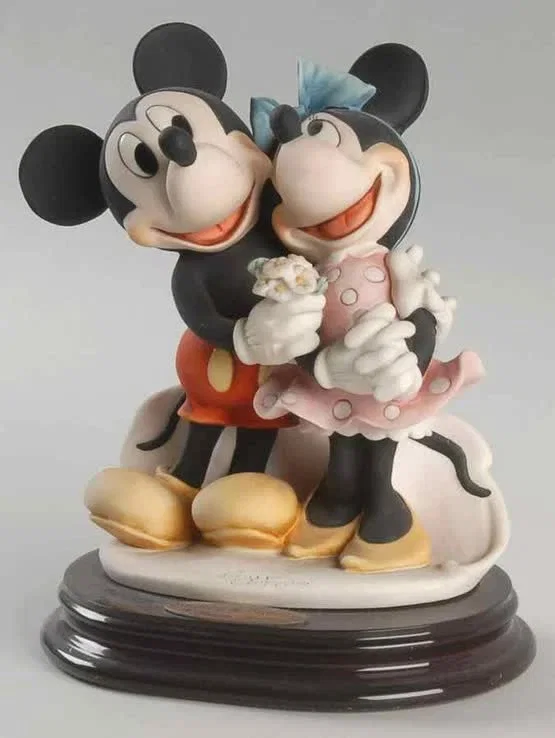 Mickey And Minnie - Ltd. Ed. 2003 by Giuseppe Armani — Sculpture