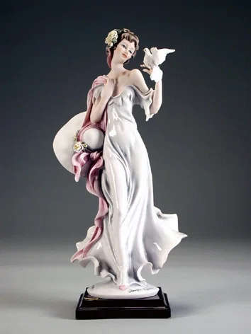 Messenger of Peace by Giuseppe Armani — Sculpture