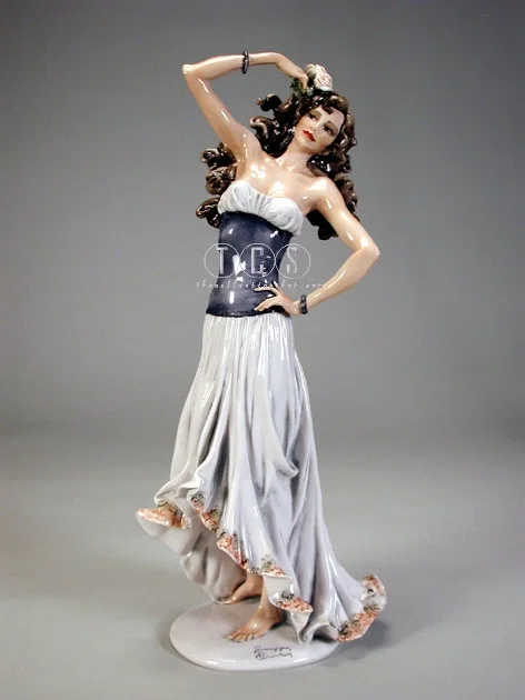 Spanish Beauty - by Giuseppe Armani — Sculpture