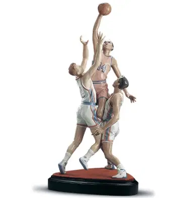 Lladro's To The Rim Le1500 1995-2001 — Porcelain Figurine To The Rim Le1500 1995-2001 by Lladro — Porcelain Figurine