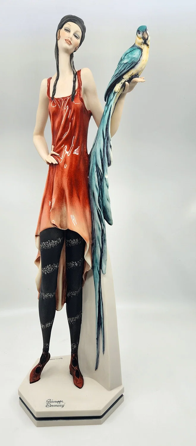 Charming Colors by Giuseppe Armani — Sculpture