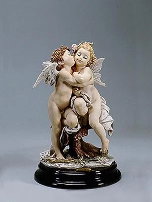 The Kiss by Giuseppe Armani — Sculpture
