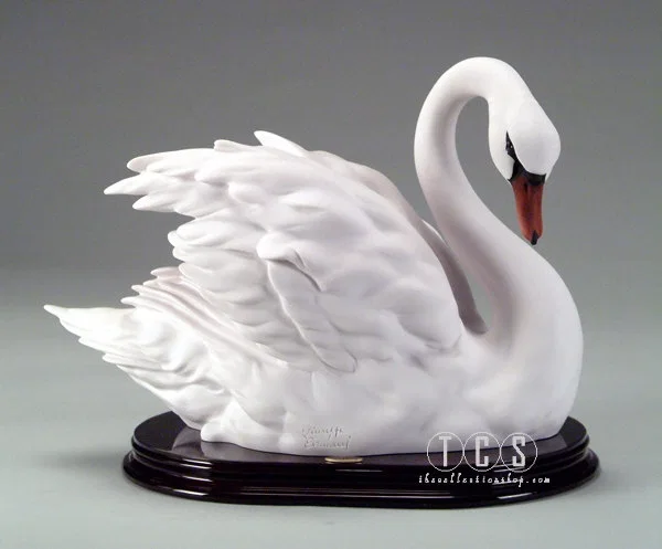 Swan - Semi-Closed Wings by Giuseppe Armani — Sculpture