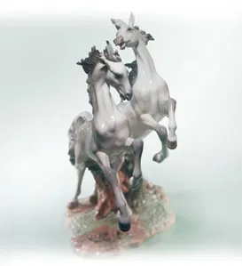 Lladro - Free As A Wind Le1500 2000-C