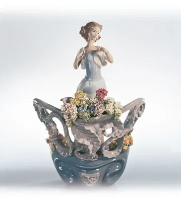 Lladro - Love's First Light (1500)