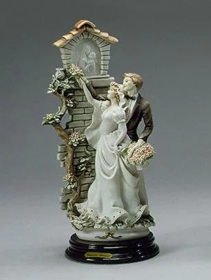 Wedding Shrine by Giuseppe Armani — Sculpture