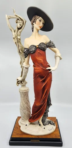 Family-themed Sculpture by Giuseppe Armani—heartfelt moments and