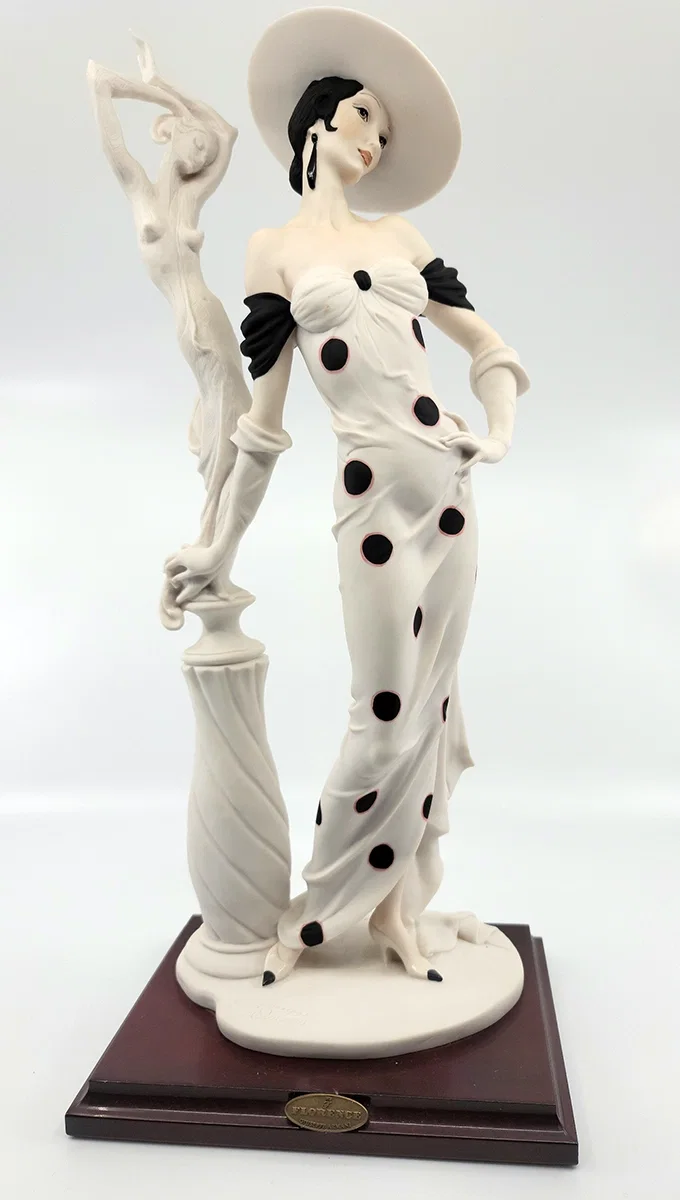 Fascination by Giuseppe Armani — Sculpture