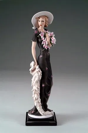 Water Lily Baby by Giuseppe Armani | Elegant Porcelain