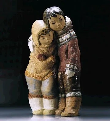 Couple From The Artic 1971-99 by Lladro — Porcelain Figurine