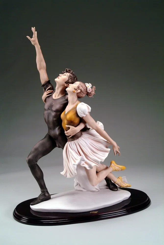 Pas De Deux - Ltd. Ed. 975 by Giuseppe Armani — Sculpture