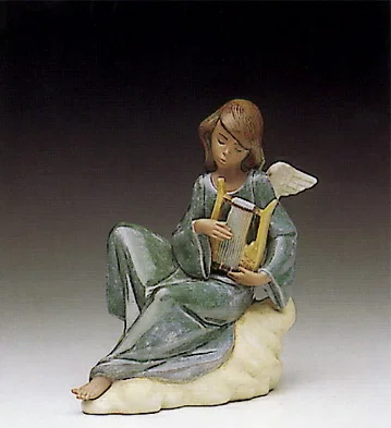 Heavenly Strings 1990-93 by Lladro — Porcelain Figurine