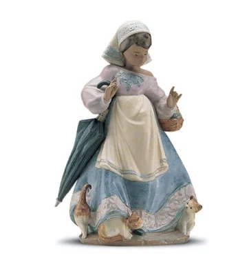 Underfoot 1992-01 by Lladro