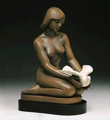 Flight Of Fancy Le300 1993-94 by Lladro — Porcelain Figurine