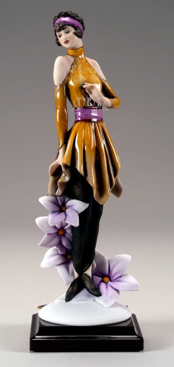 Lady Violet by Giuseppe Armani