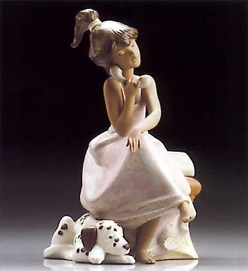 Chit Chat 1995-99 by Lladro — Porcelain Figurine