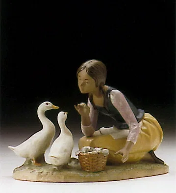Feeding The Ducks 1996-99 by Lladro — Porcelain Figurine