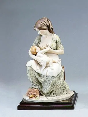 Mother Breast Feeding by Giuseppe Armani — Sculpture