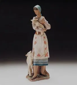 A ROMP IN THE GARDEN by Lladro | Handcrafted Spanish