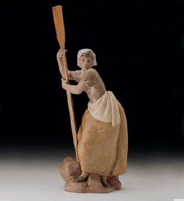Low Tide 1998-2000 by Lladro — Porcelain Figurine