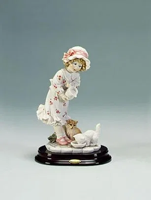Kitty by Giuseppe Armani — Sculpture