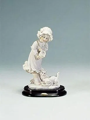 Kitty by Giuseppe Armani — Sculpture