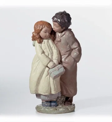 A Moment Of Tenderness by Lladro — Porcelain Figurine