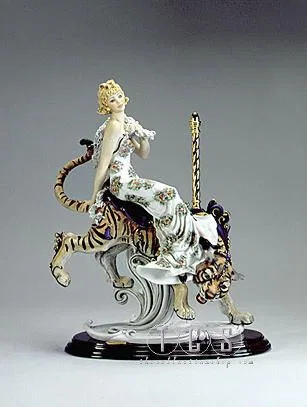 Tiger Lily by Giuseppe Armani — Sculpture