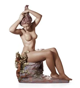 Lladro - Morning Breeze