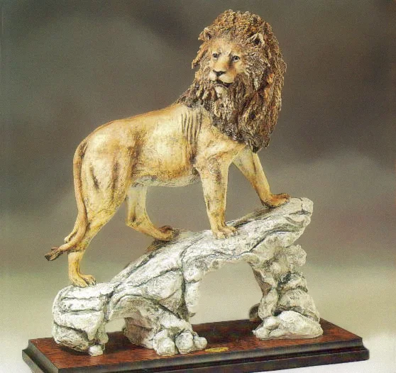 Proud Watch by Giuseppe Armani — Sculpture