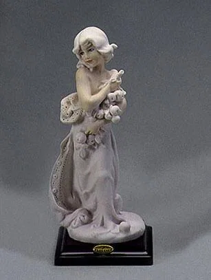 Girl-Summer by Giuseppe Armani — Sculpture